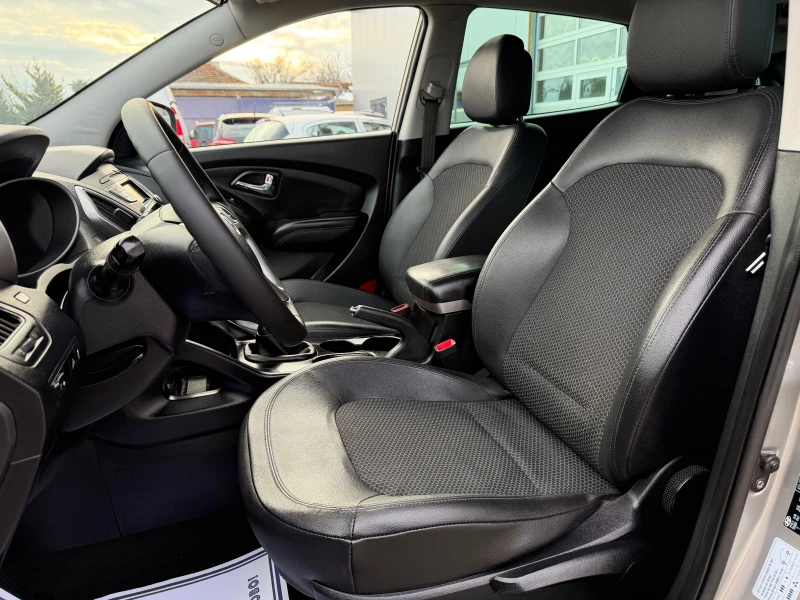 Hyundai IX35 1.7CRDI Топ кожа подгрев Лизинг Бартер , снимка 16 - Автомобили и джипове - 53398879