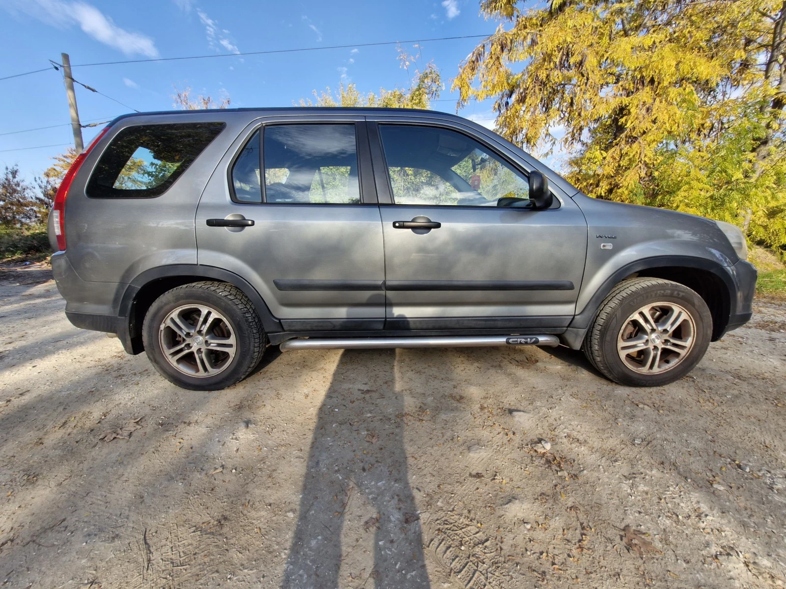 Honda Cr-v 2.0  150.. 44   | Mobile.bg   5