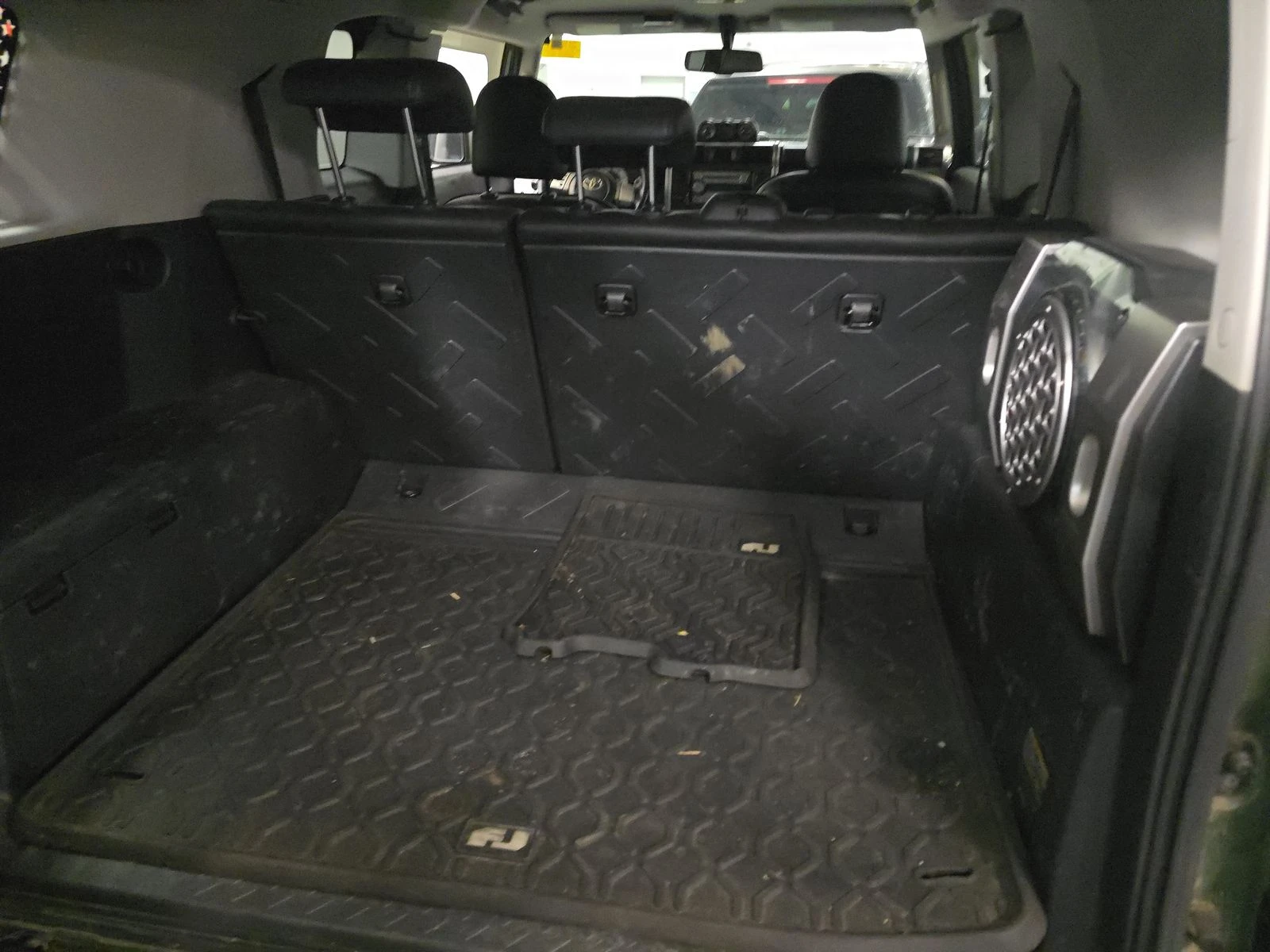 Toyota Fj cruiser 2010 Toyota FJ Cruiser wRear Doors | Mobile.bg � ����������� 11