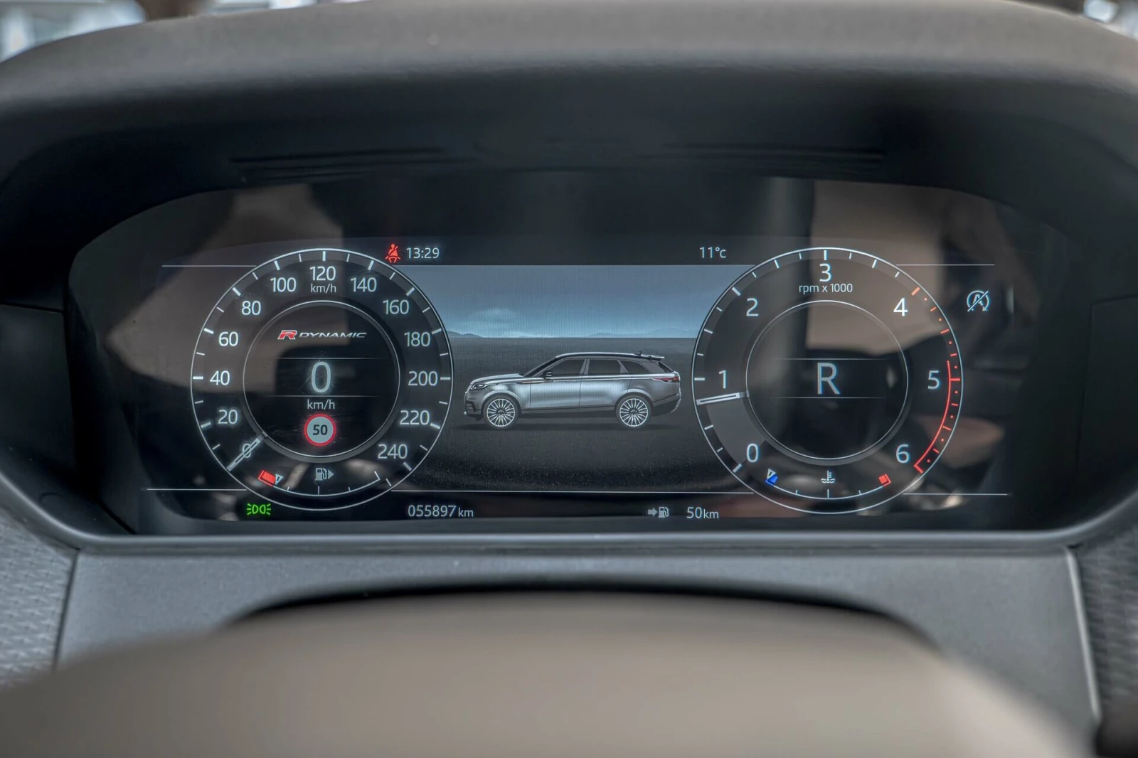 Land Rover Range Rover Velar R-Dynamic S/Meridian/Virtual/Камера/Пътни ленти, снимка 13 - Автомобили и джипове - 54357946