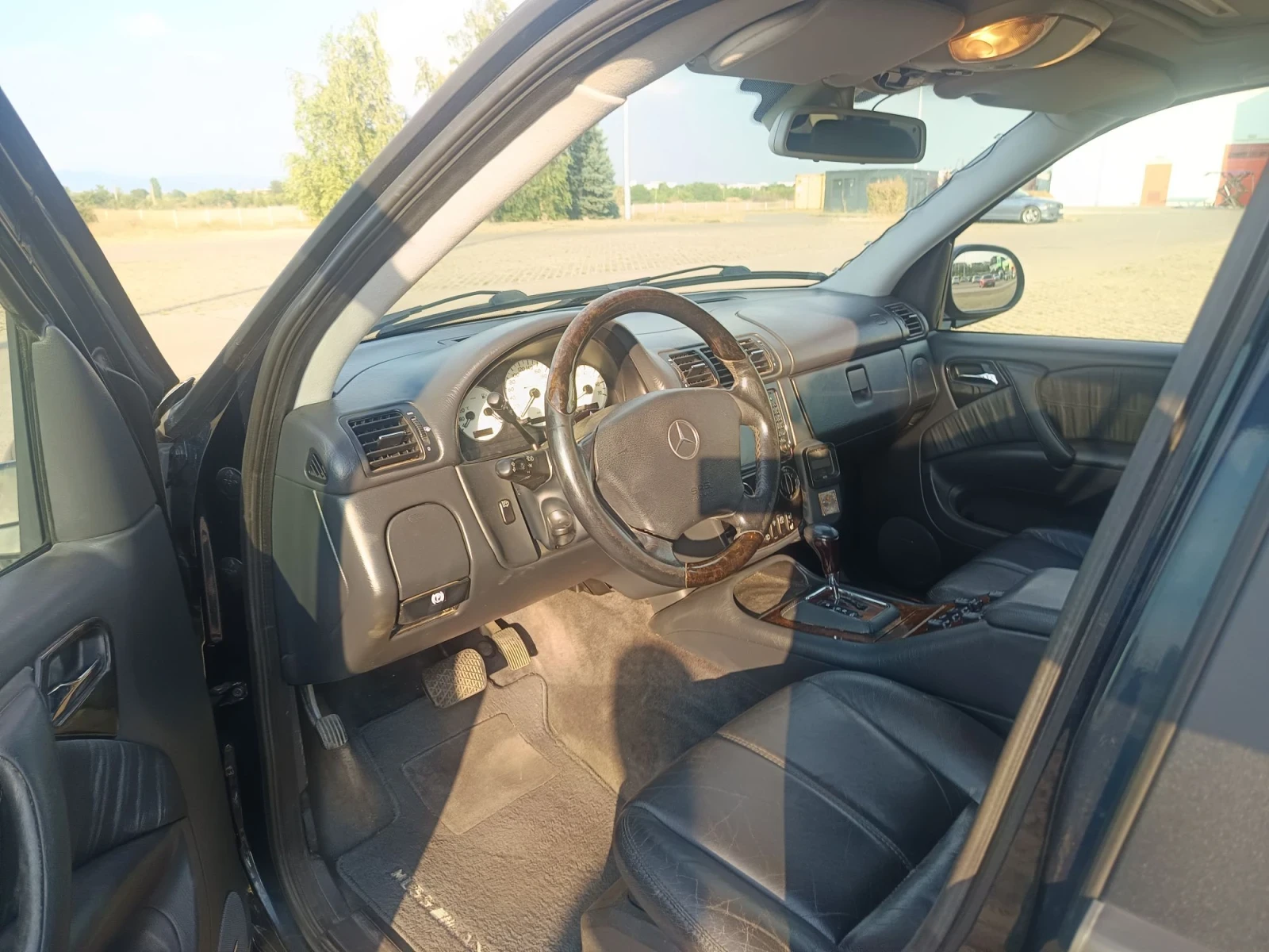 Mercedes-Benz ML 55 AMG V8, снимка 12 - Автомобили и джипове - 55825775