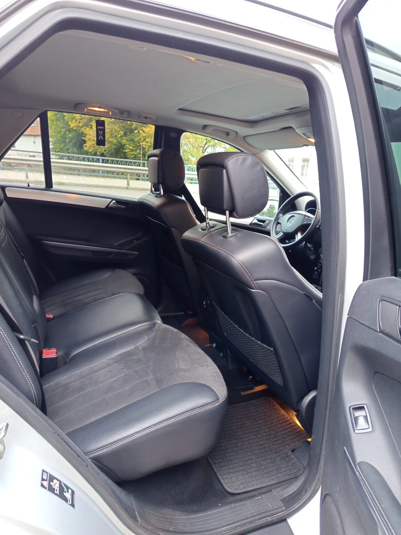 Mercedes-Benz ML 280, снимка 10 - Автомобили и джипове - 55957367
