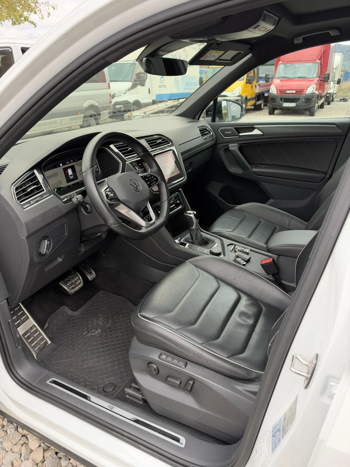 VW Tiguan 2.0TDI* R-Line* 4Motion* ���������*  | Mobile.bg � ����������� 8