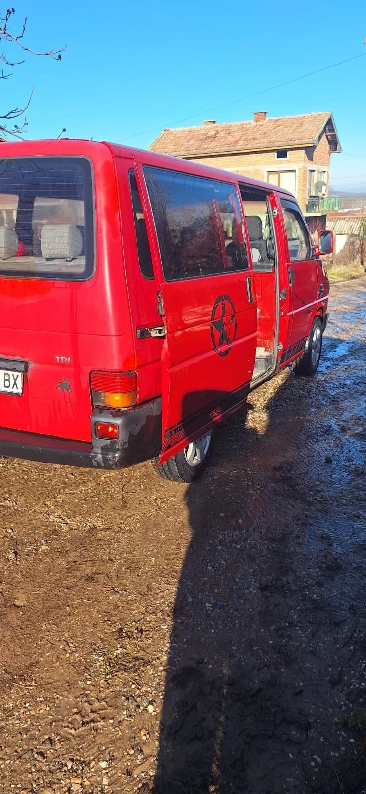 VW Transporter, снимка 8 - Бусове и автобуси - 48633875