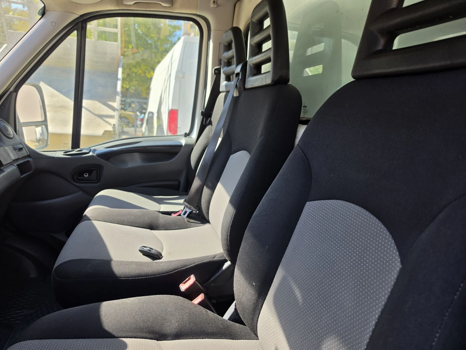 Iveco 35c15 Климя 3.0HPI  4.30м, снимка 16 - Бусове и автобуси - 56118383