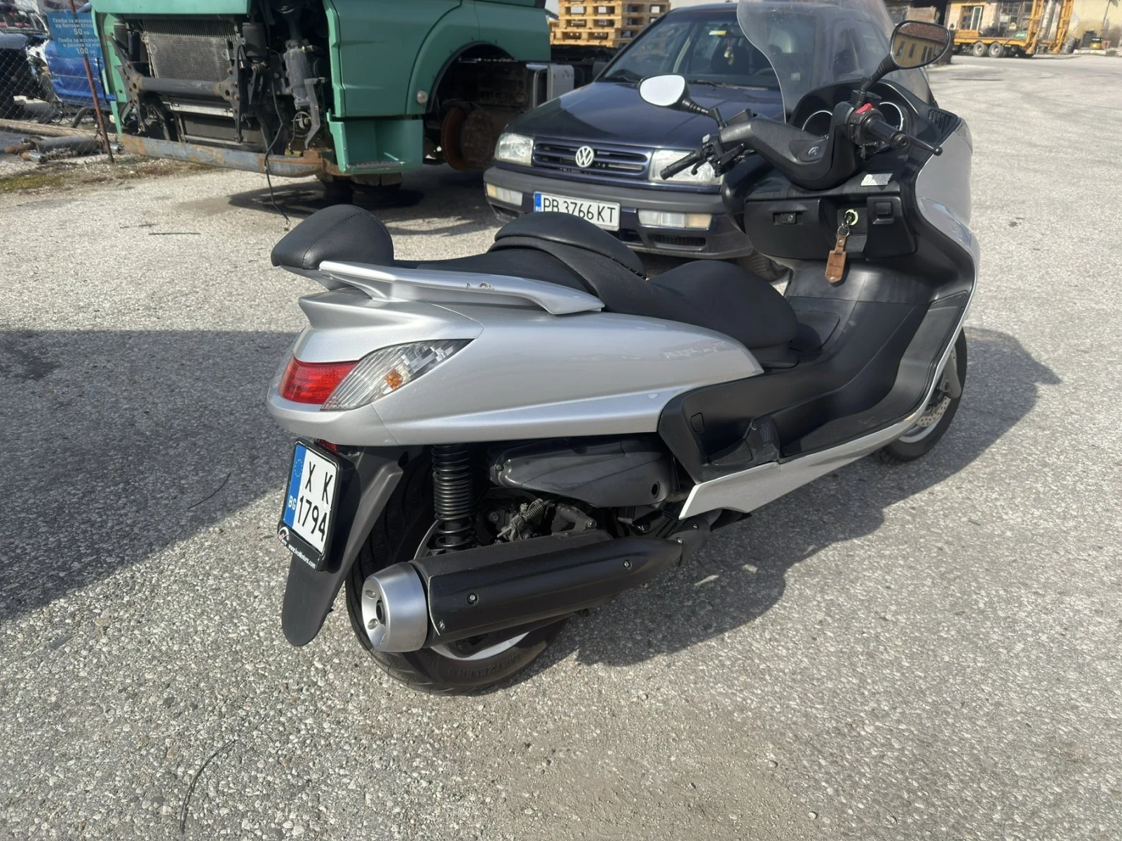 Yamaha Majesty 400i - изображение 3