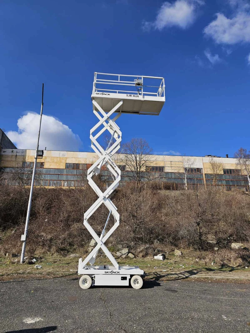 Автовишка Друга марка SKYJACK SJ 4626E, снимка 7 - Индустриална техника - 51524338