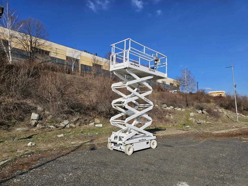 Автовишка Друга марка SKYJACK SJ 4626E, снимка 5 - Индустриална техника - 51524338