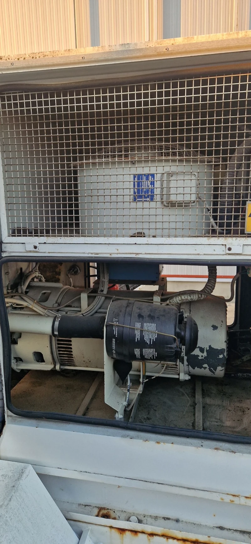 Допълнително оборудване Електроагрегат MAGYRUS DEUTZ 46kW 70A, снимка 10 - Индустриална техника - 52253129