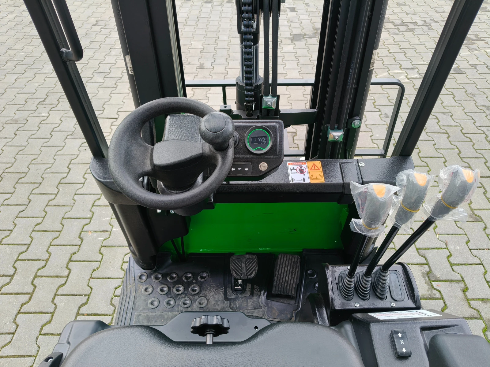 ���������� ���, ���������, ����� �� 1.2 ����, ��������� �� 3. | Mobile.bg � ����������� 6