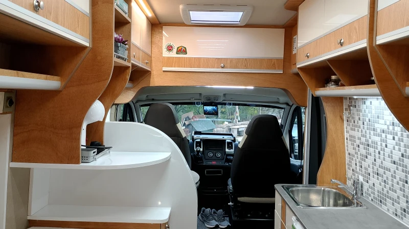 Кемпер Peugeot, снимка 6 - Каравани и кемпери - 52700092