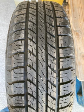 Гуми Всесезонни 235/65R17, снимка 3