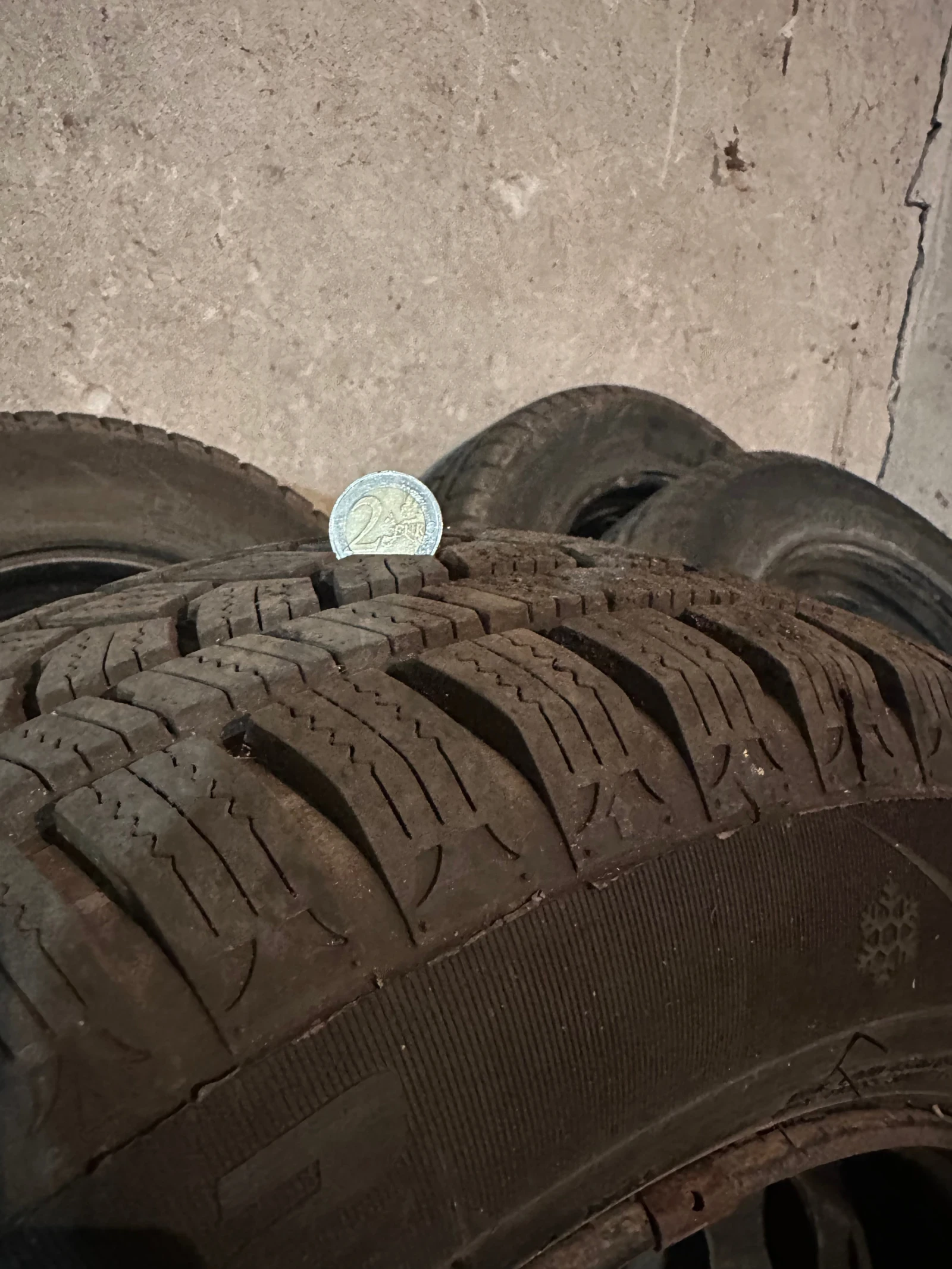 ���� � ������ 165/70R13 �� Renault Clio | Mobile.bg � ����������� 2