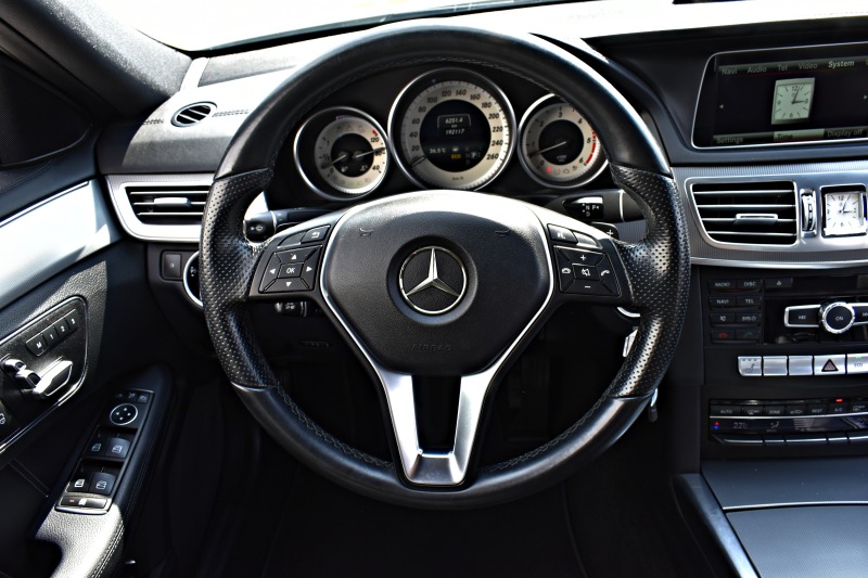 Mercedes-Benz E 350 4MATIC*FULL-LED*AIRMATIC, снимка 16 - Автомобили и джипове - 41542677