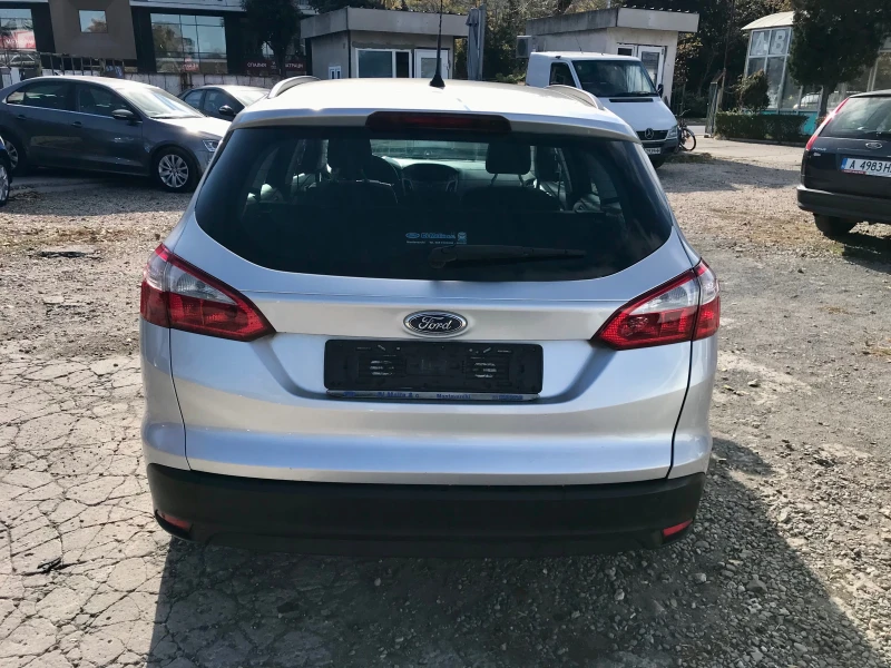 Ford Focus 1.6-120kc. ГАЗ+ БЕНЗ, снимка 8 - Автомобили и джипове - 45540213