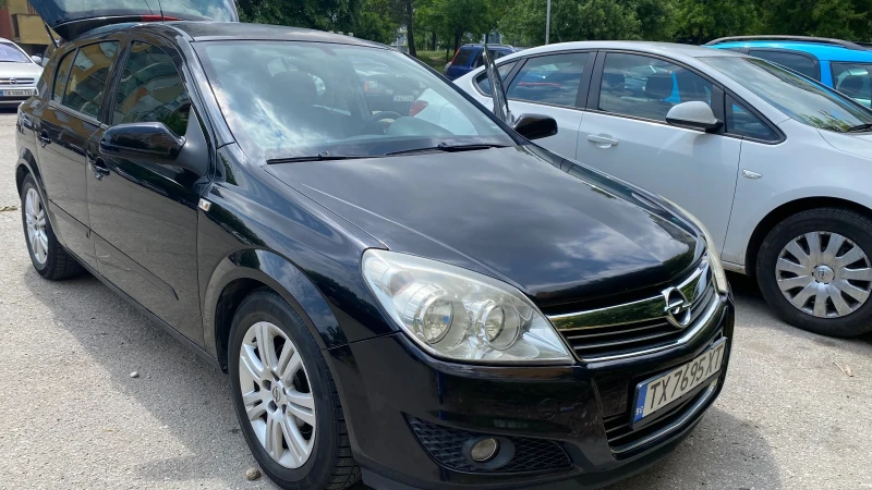 Opel Astra 1.7 CDTI Cosmo, снимка 1 - Автомобили и джипове - 47019344