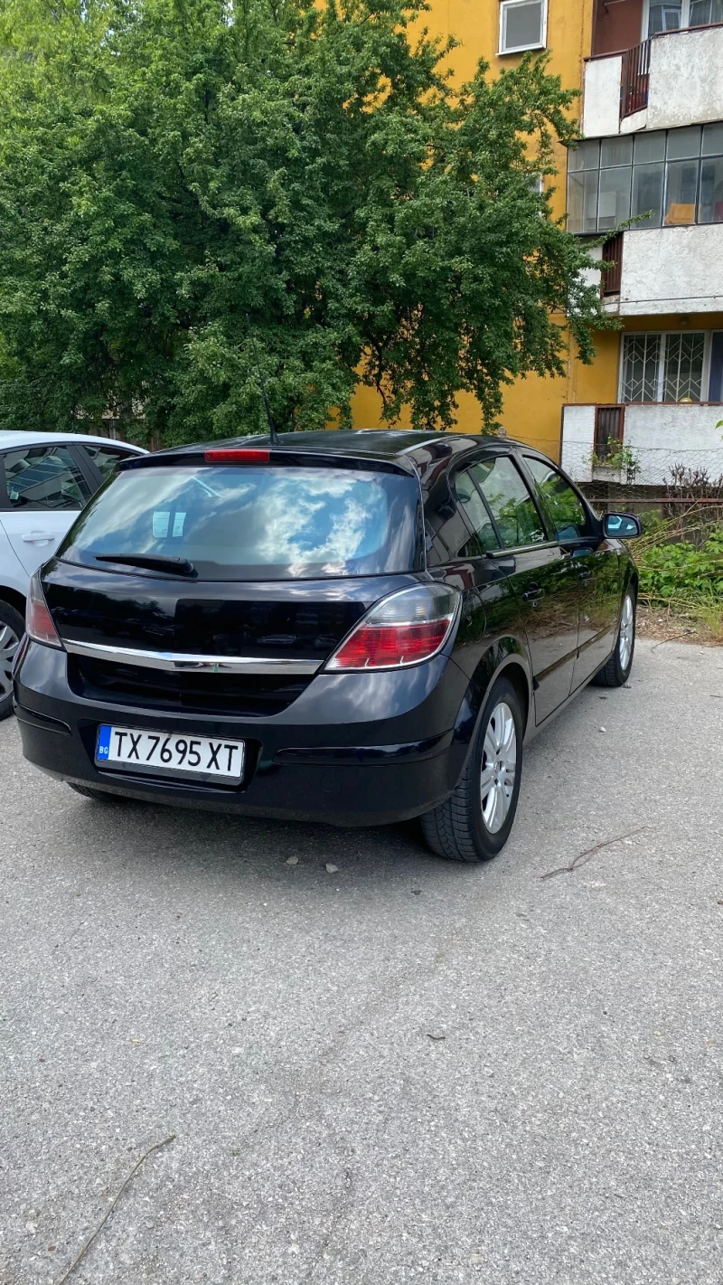 Opel Astra 1.7 CDTI Cosmo, снимка 2 - Автомобили и джипове - 47019344