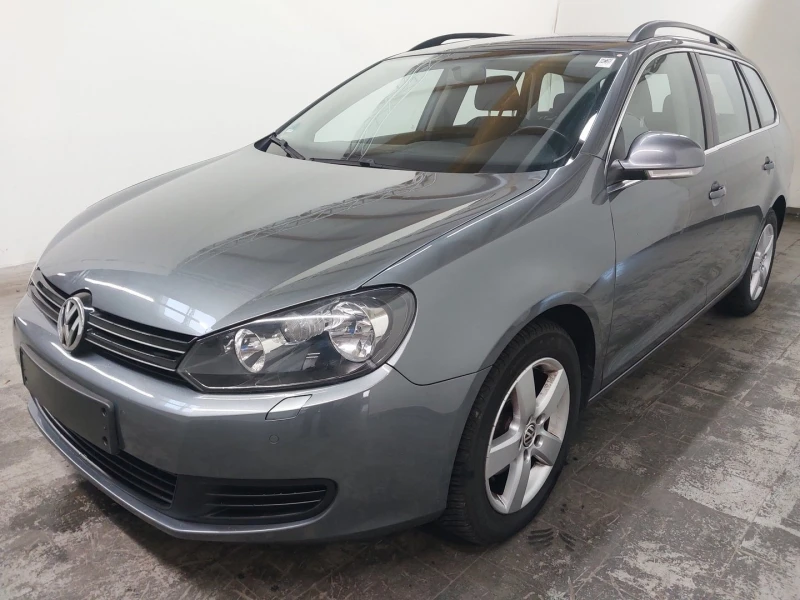 VW Golf 1.6 TDI Германия 1-Собственик Реални КМ ТОП, снимка 1 - Автомобили и джипове - 47682588