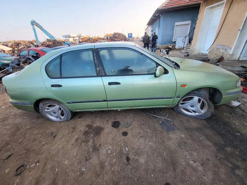 Nissan Primera, снимка 4 - Автомобили и джипове - 47775433