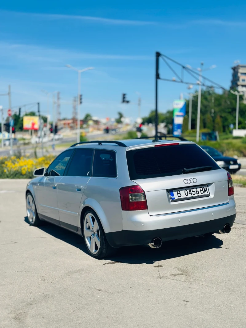 Audi A4 3.0 i, снимка 3 - Автомобили и джипове - 48354612