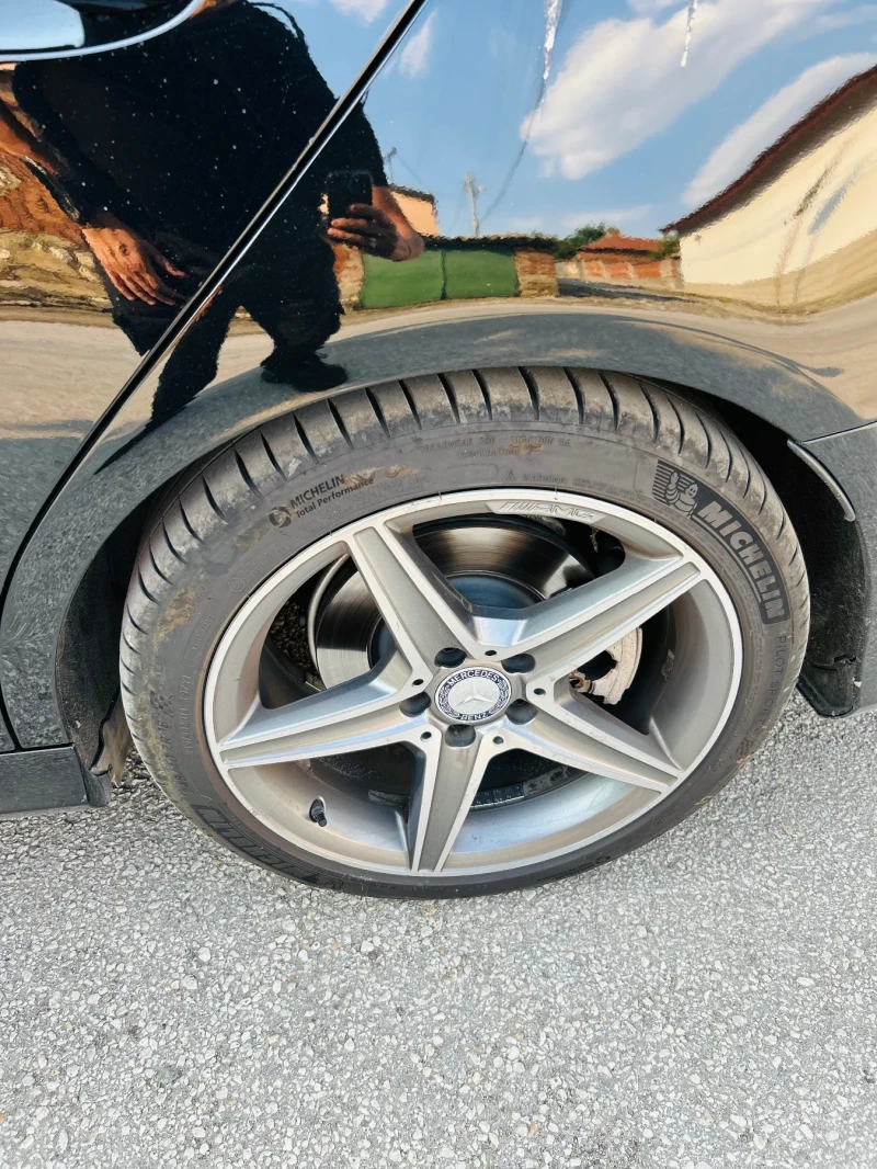 Mercedes-Benz C 220, снимка 4 - Автомобили и джипове - 52407811