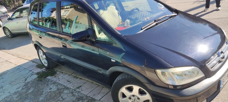Opel Zafira, снимка 3 - Автомобили и джипове - 52628436
