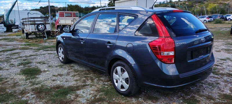 Kia Ceed 1.4SW-90к.с, снимка 7 - Автомобили и джипове - 51786039
