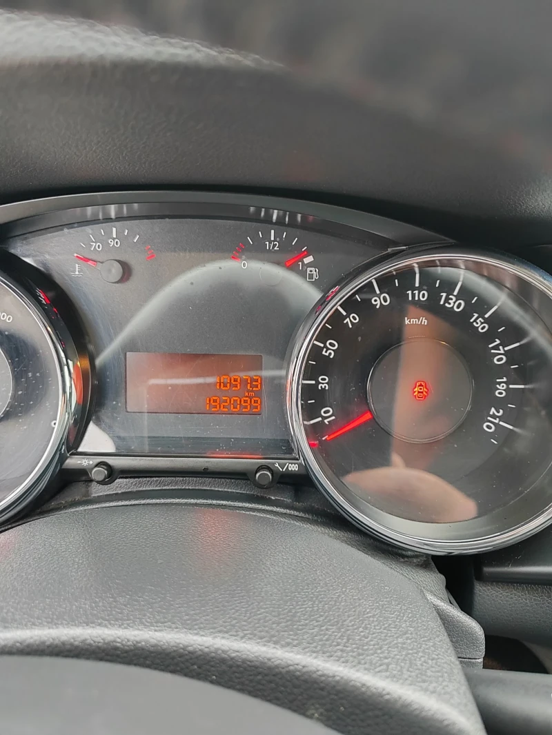 Peugeot 3008 2.0HDI, 150к.с. , снимка 15 - Автомобили и джипове - 52662505