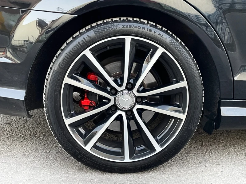 Mercedes-Benz C 300 CDI 7G-Tronic/4-Matic/AMG Line/Панорама/Кожа , снимка 15 - Автомобили и джипове - 52939846