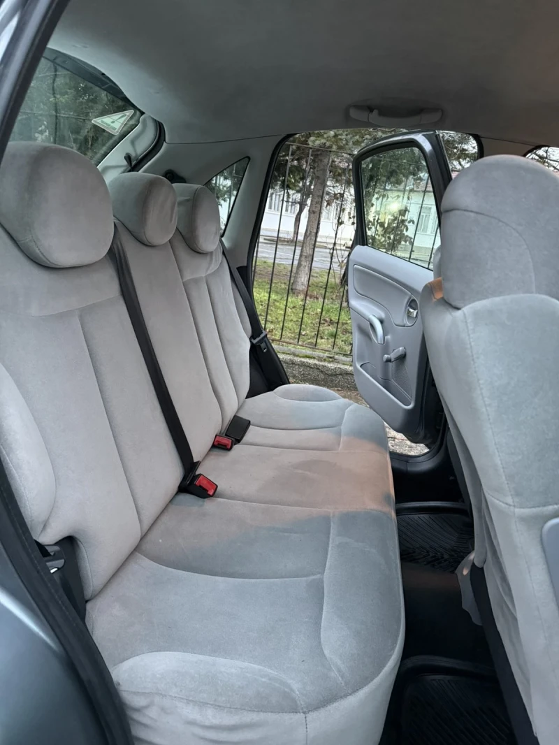 Citroen C3, снимка 9 - Автомобили и джипове - 53438287