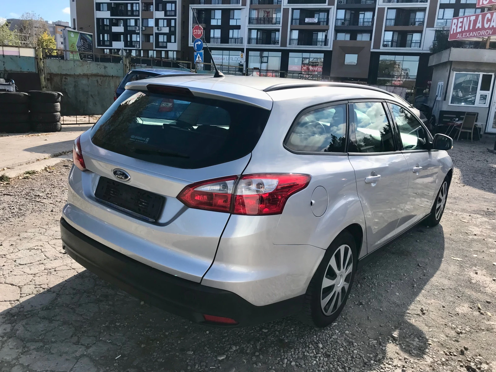 Ford Focus 1.6-120kc. ГАЗ+ БЕНЗ - изображение 6