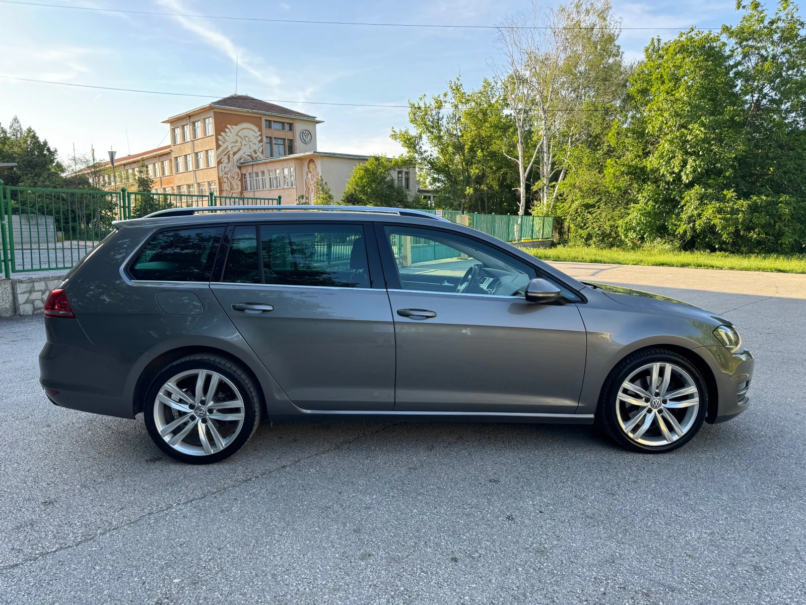 VW Golf 2.0 TDI 4MOTION - изображение 8