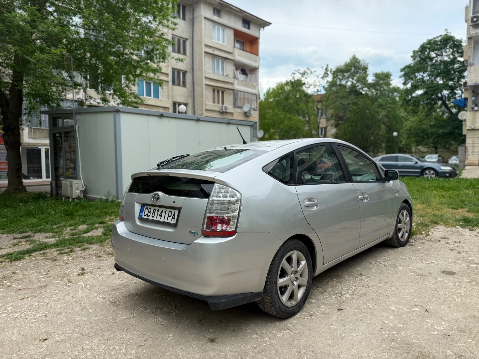 Toyota Prius 1.5 hybrid + Газова уредба - изображение 7