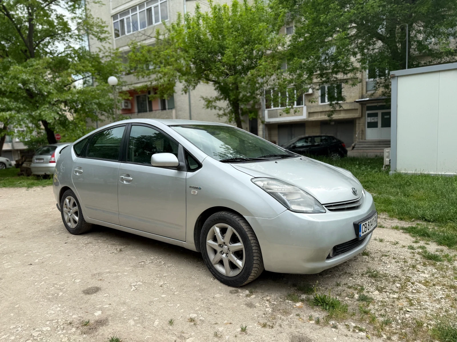 Toyota Prius 1.5 hybrid + Газова уредба - изображение 9