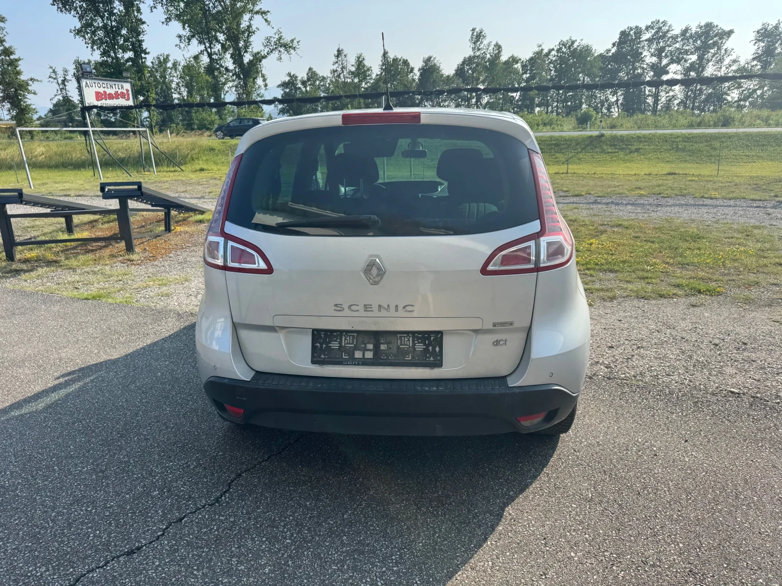 Renault Scenic 1.5DCi - изображение 5