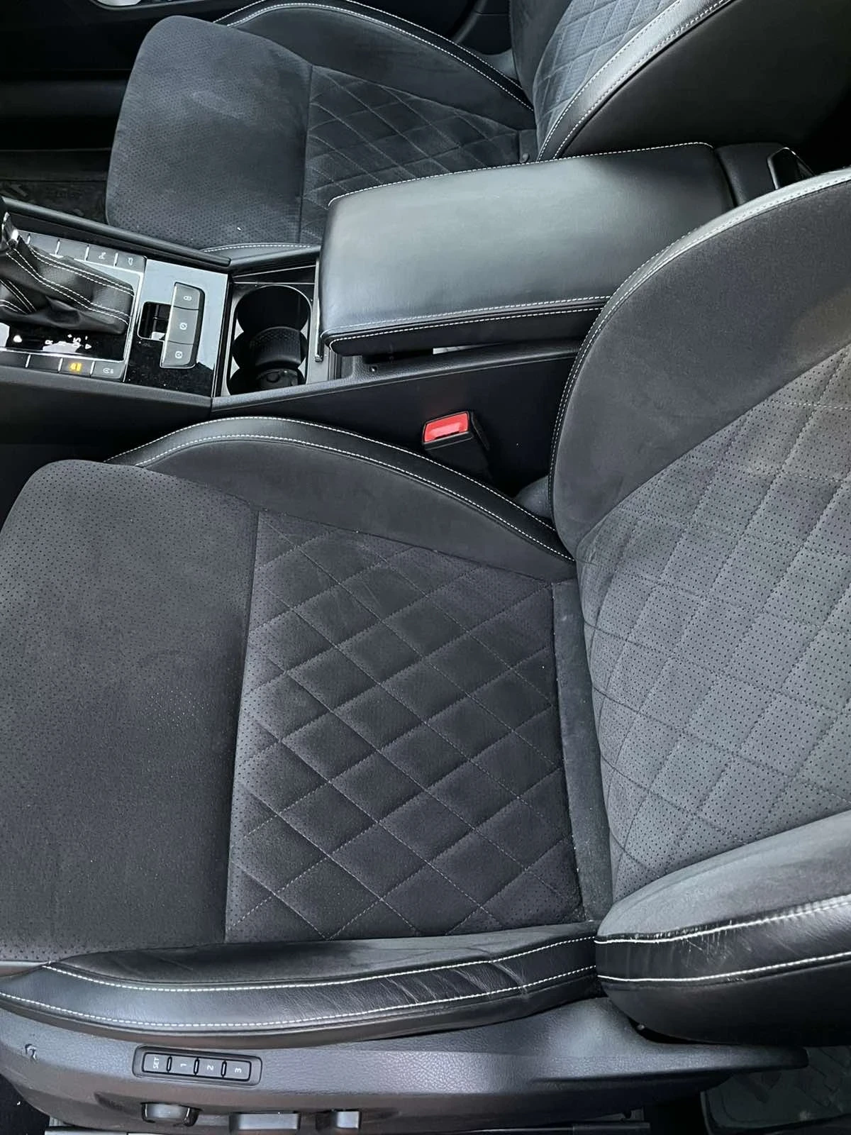Skoda Superb 2.0 SpotLine - изображение 9