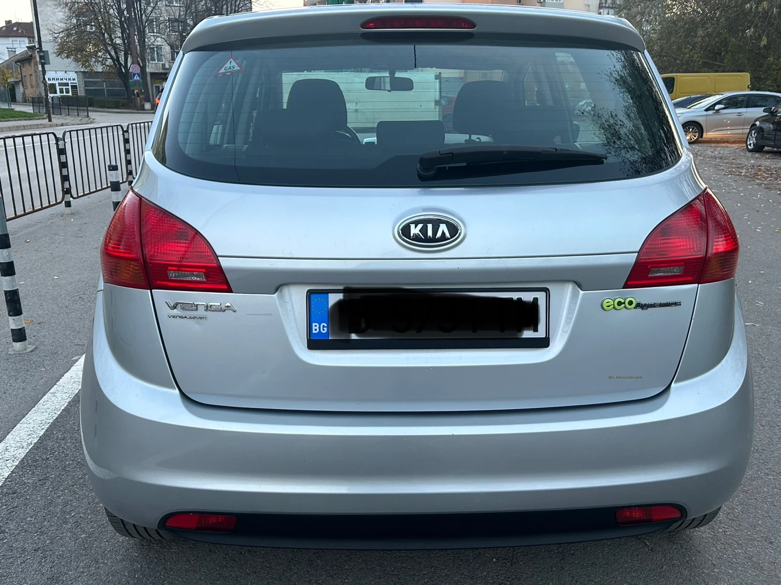 Kia Venga 1.6i / | Mobile.bg   4
