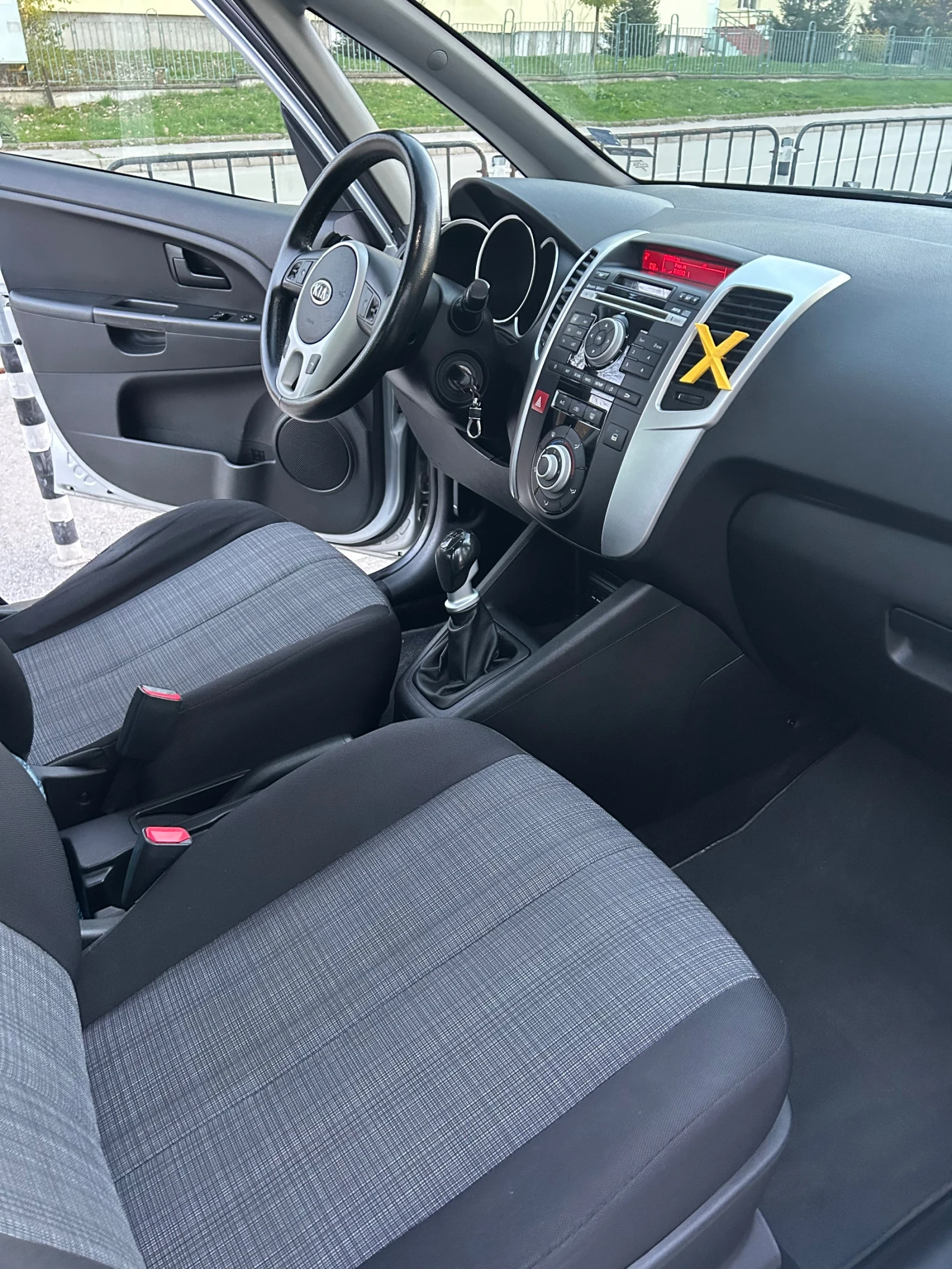 Kia Venga 1.6i / | Mobile.bg   7