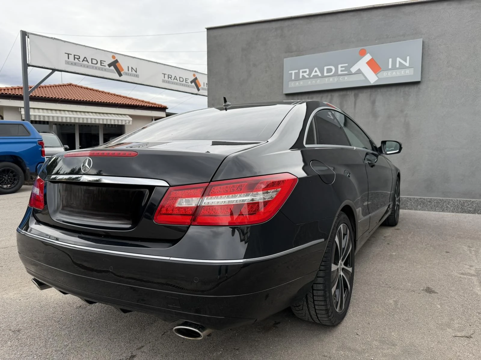 Mercedes-Benz E 350 CDI COUPE - изображение 4
