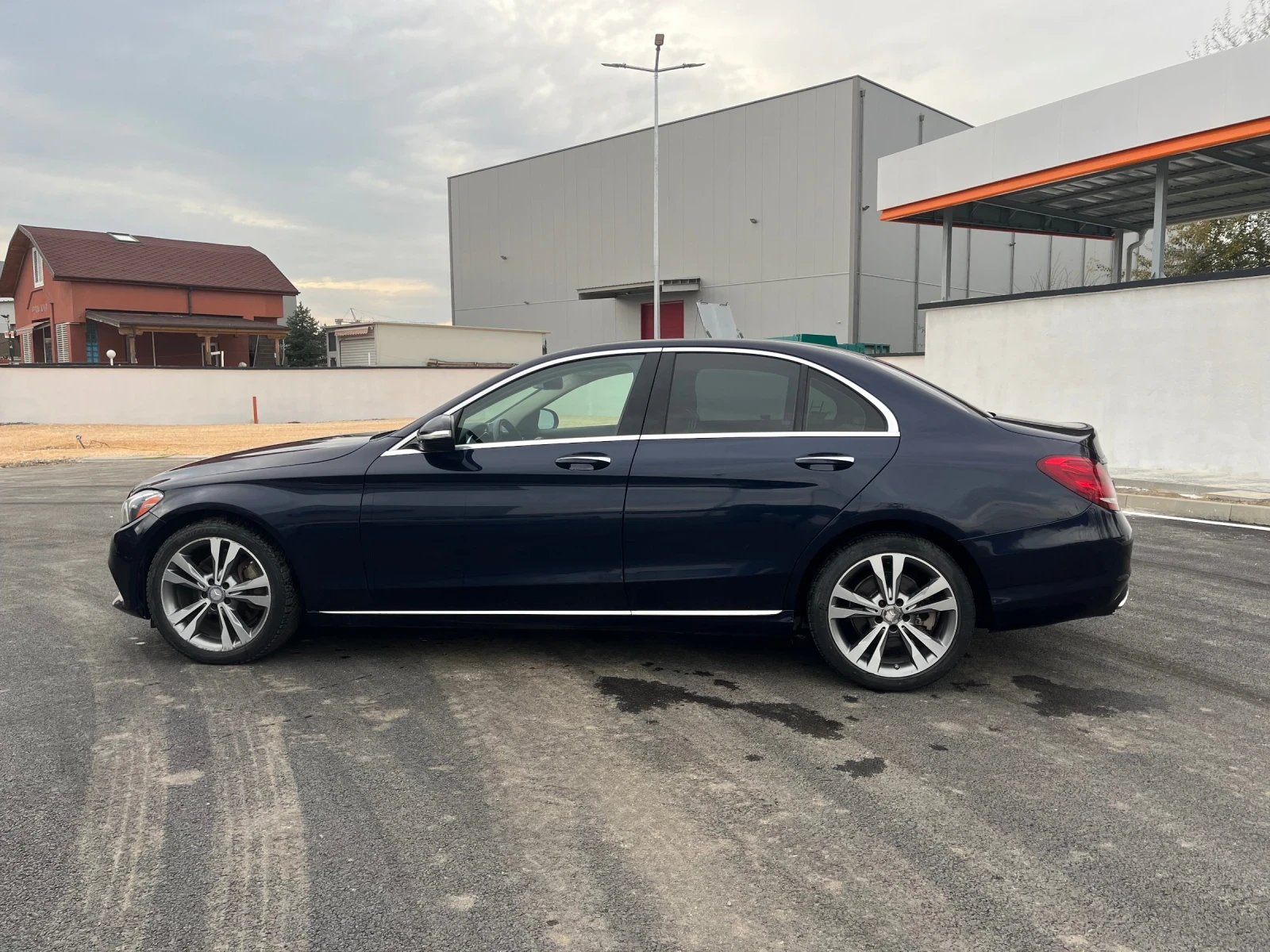 Mercedes-Benz C 300 4Matic - изображение 3
