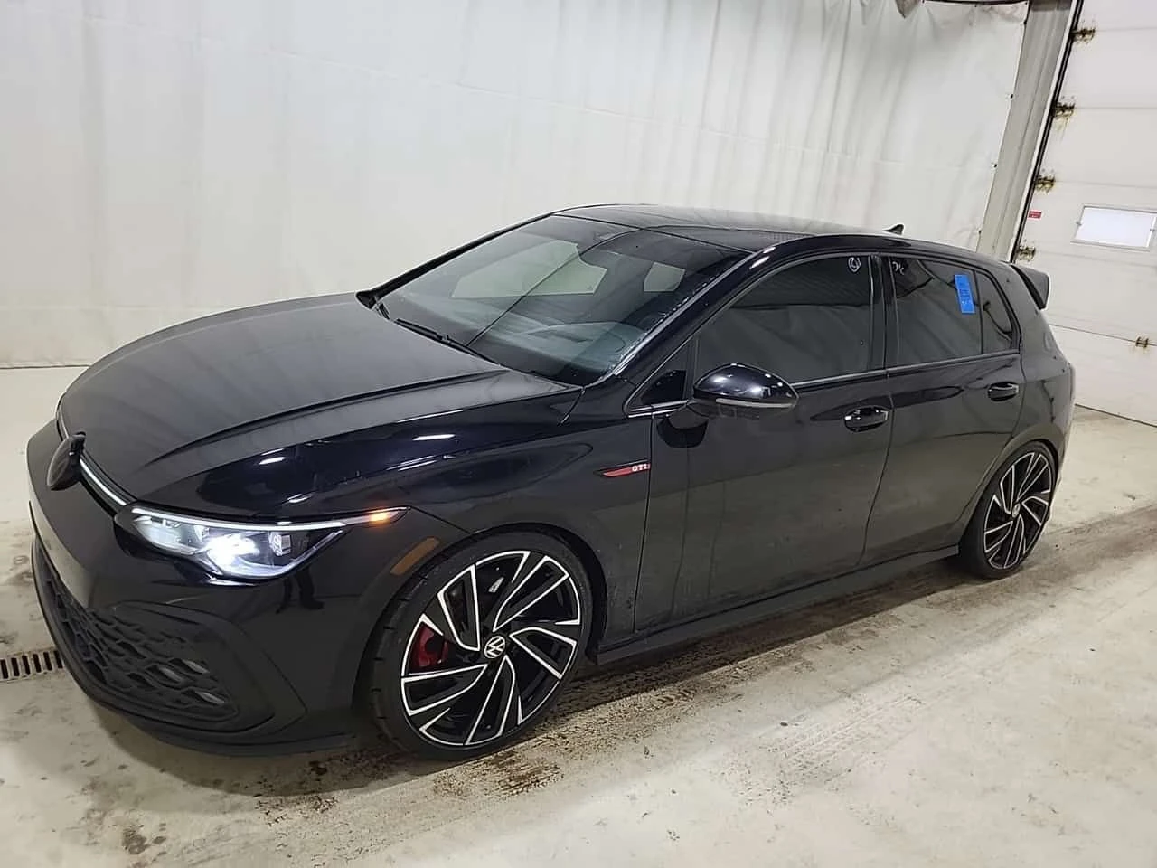 VW Golf GTI PERFORMANCE * AMBIENT* PANORAMA* CARFAX * 