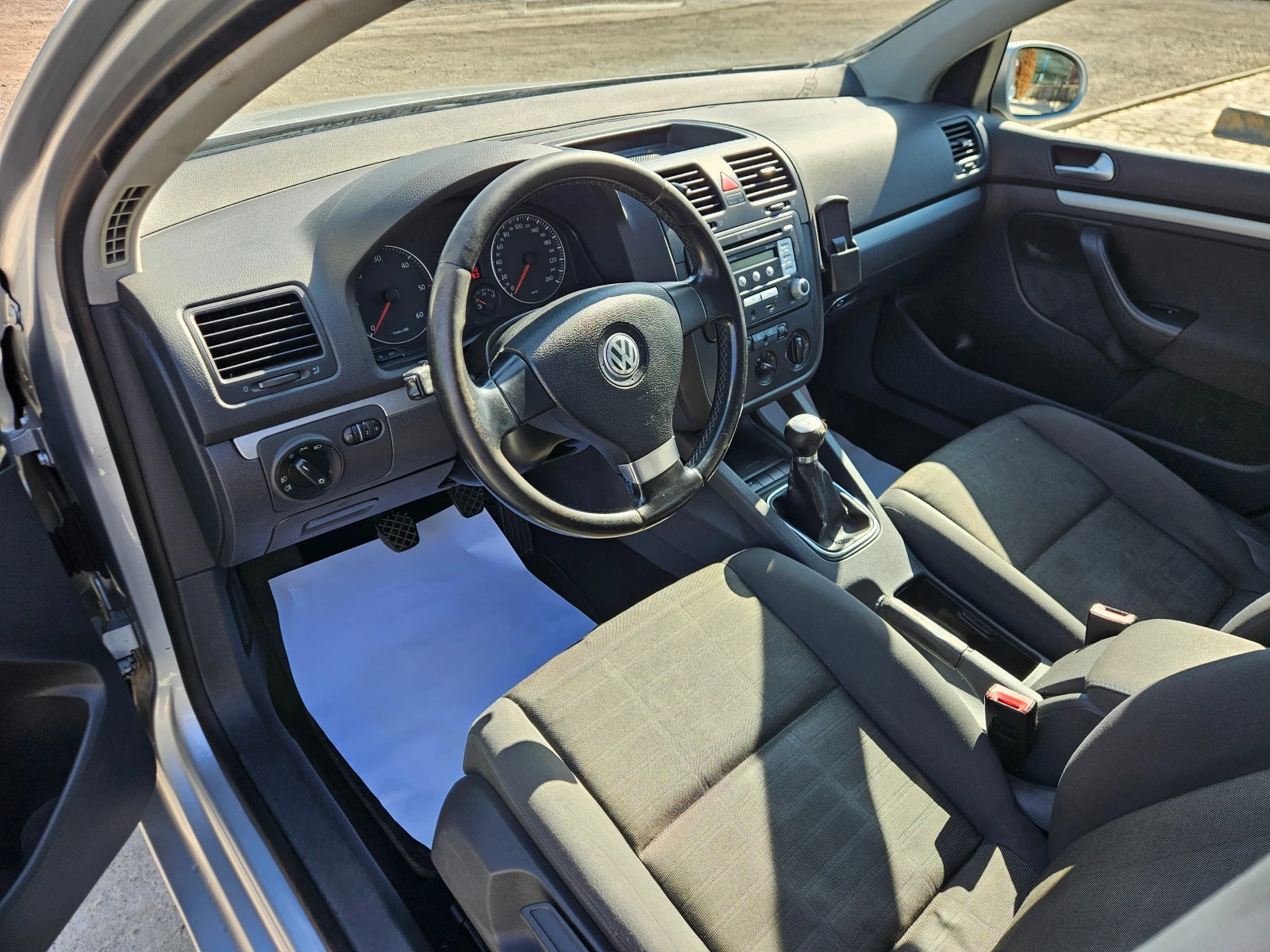 VW Golf 6ck, снимка 5 - Автомобили и джипове - 53799494