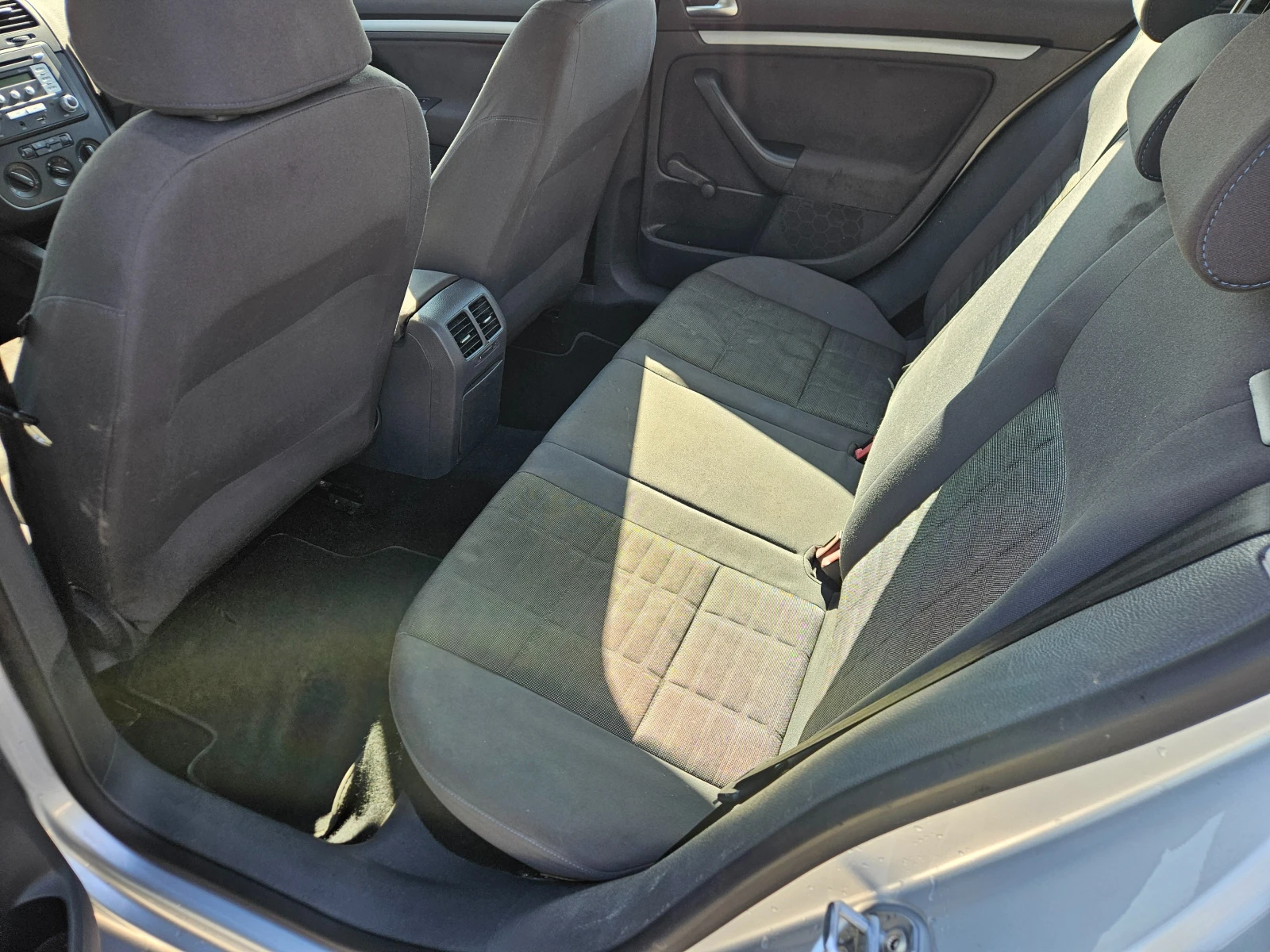 VW Golf 6ck, снимка 6 - Автомобили и джипове - 53799494