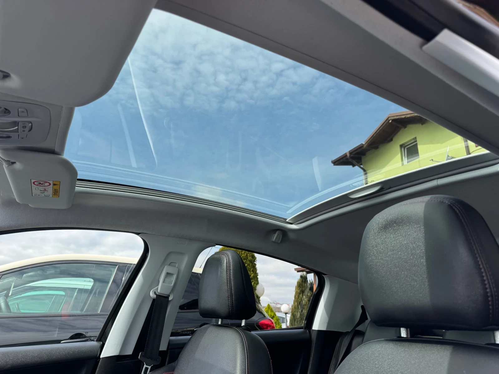 Peugeot 208 1, 2turbo GTline PANORAMA | Mobile.bg � ����������� 11