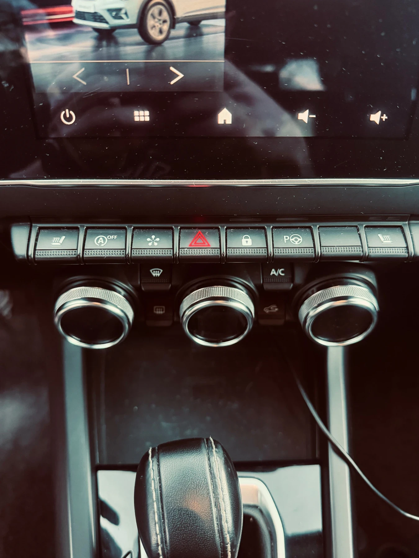 Renault Arkana, снимка 12 - Автомобили и джипове - 54285126