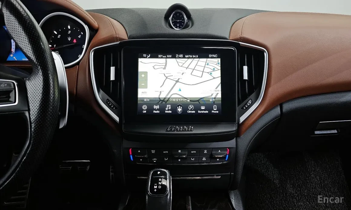 Maserati Ghibli, снимка 8 - Автомобили и джипове - 54303918