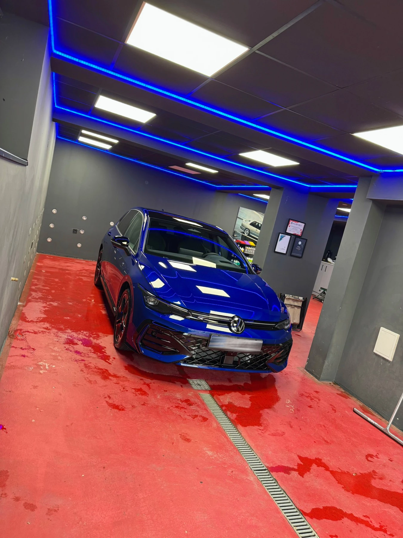 VW Golf 8 R-Line Plus 2.0 TSI OPF 4M DSG