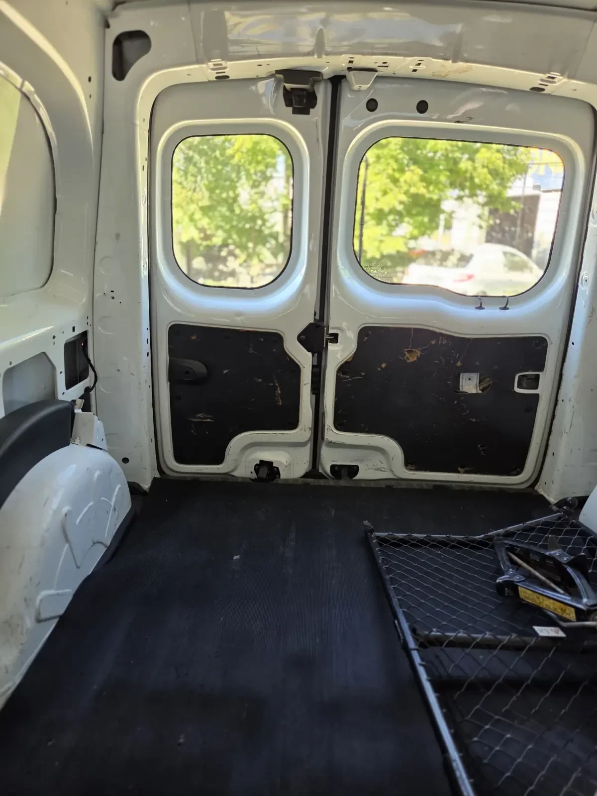 Renault Kangoo 1.5 DCI, снимка 4 - Автомобили и джипове - 54623249