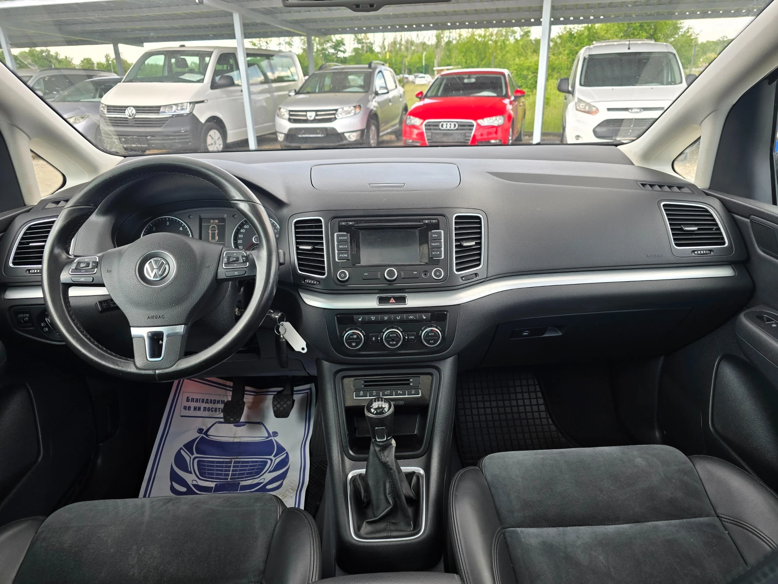 VW Sharan 2.0TDI 140кс 4MOTION, снимка 11 - Автомобили и джипове - 54674071