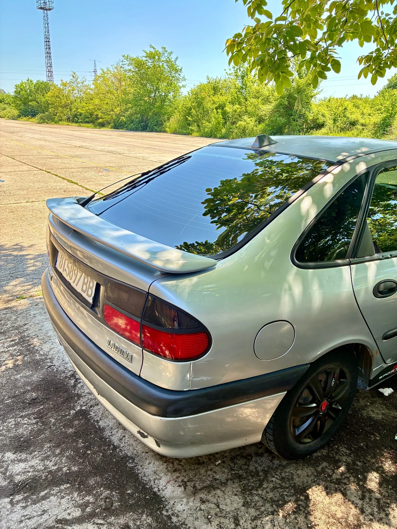 Renault Laguna 2.0i, снимка 6 - Автомобили и джипове - 54680720